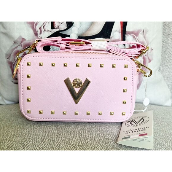 Valentino Orlandi Handbags - Valentino Orlandi Baby Pink double zip V logo Gold Hardware Camera Bag NWT